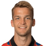 Арнау Комас