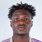 Б. Акинсола