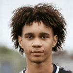 Самуел Дикош